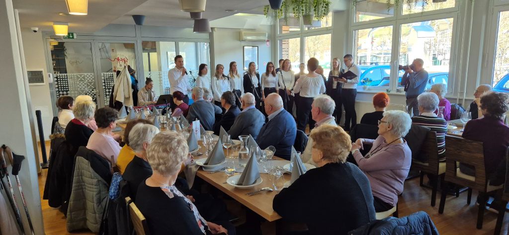 Srečanje klub 80+_4 Srečanje klub 80+_4